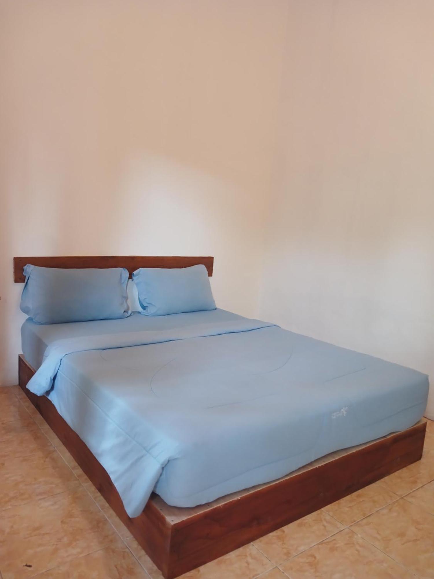 Roby Homestay Kuta  Exterior photo